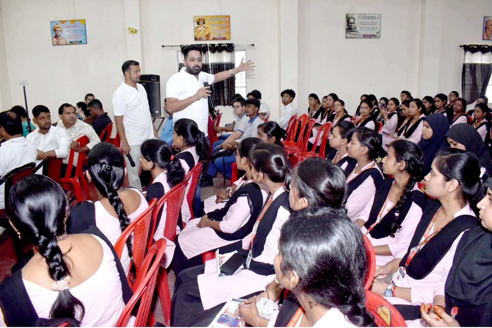 Chhatron Ki Gunj Programme